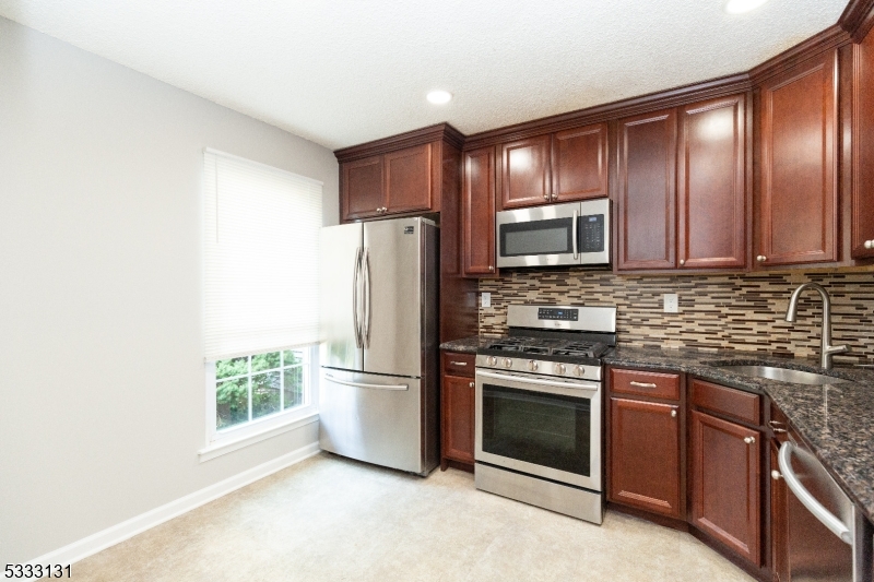 Governors Pointe - Residential Lease