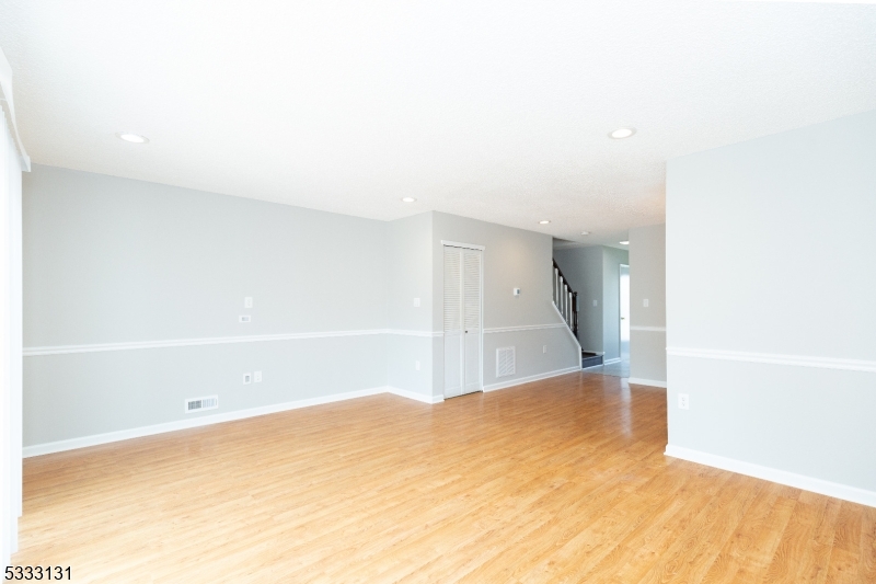 Governors Pointe - Residential Lease