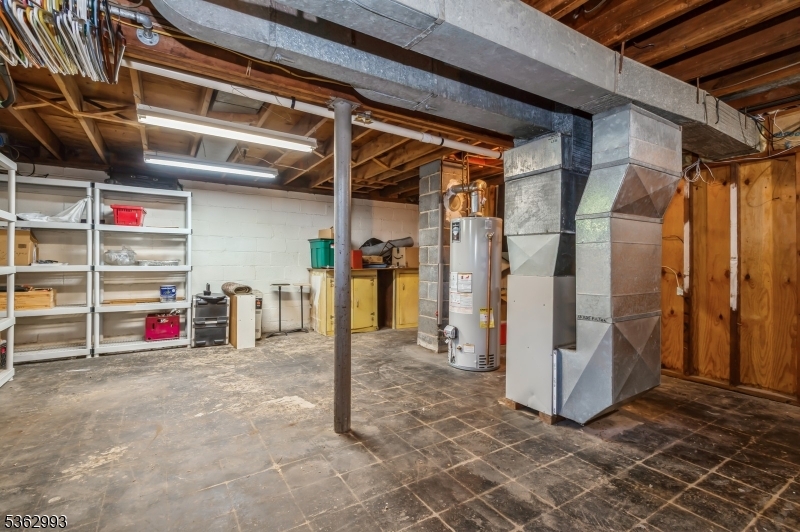 South Bound Brook Boro, New Jersey 08880, United States, 3 Bedrooms Bedrooms, ,1 BathroomBathrooms,Residential,Active,160045