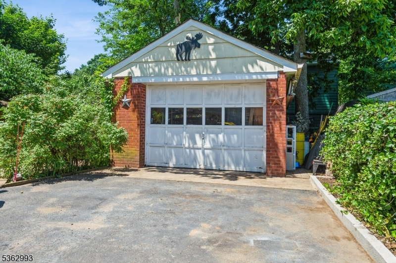 South Bound Brook Boro, New Jersey 08880, United States, 3 Bedrooms Bedrooms, ,1 BathroomBathrooms,Residential,Active,160045