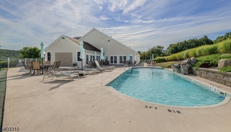 Clove Hill Manor - Residential