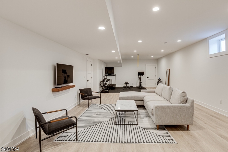 Apogee Pointe Estates - Residential