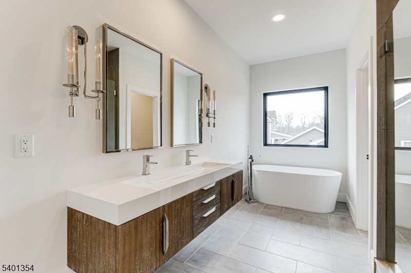 Apogee Pointe Estates - Residential