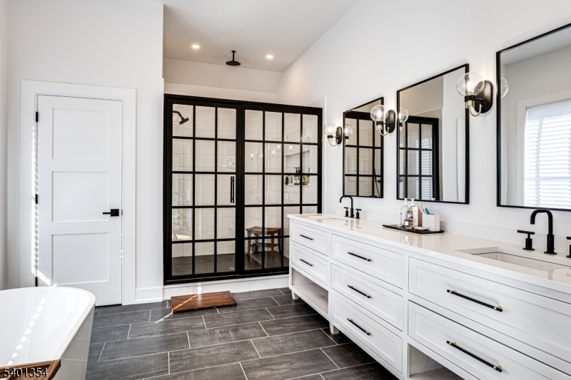 Apogee Pointe Estates - Residential