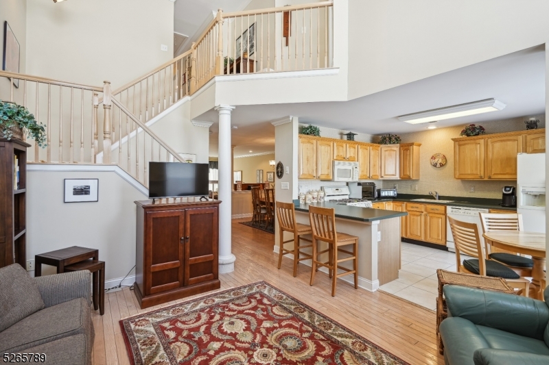 Hamilton Crest - Residential