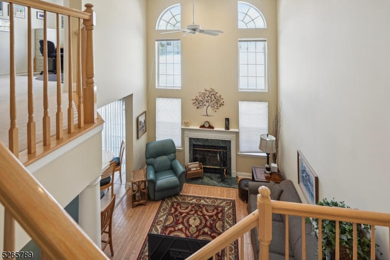 Hamilton Crest - Residential