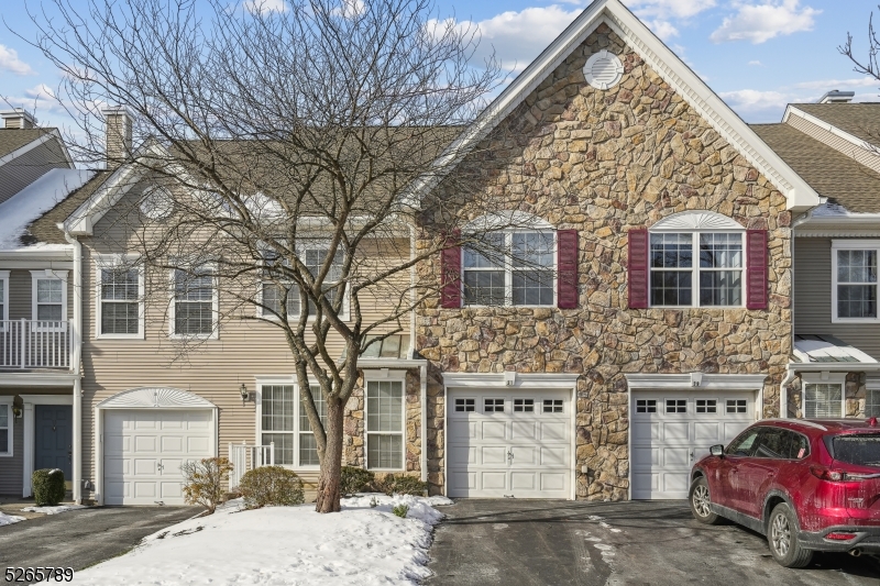 Hamilton Crest - Residential