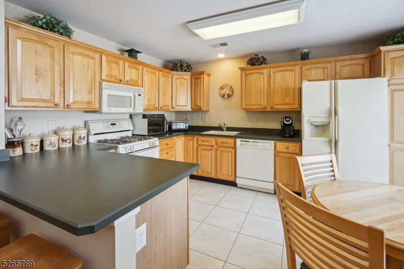 Hamilton Crest - Residential