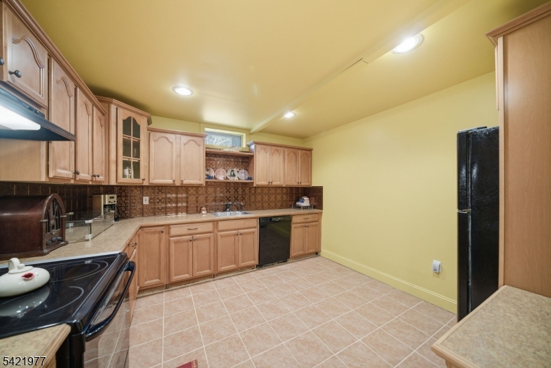 WHITE MEADOW LAKE - Residential