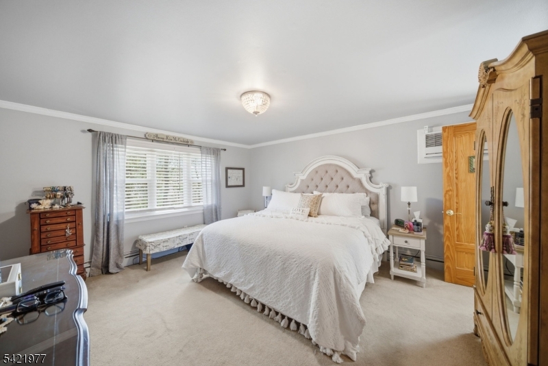 WHITE MEADOW LAKE - Residential