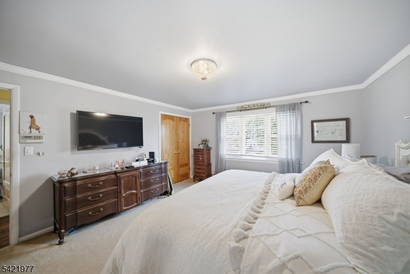 WHITE MEADOW LAKE - Residential