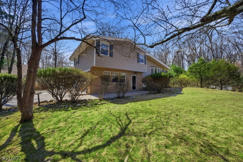 WHITE MEADOW LAKE - Residential