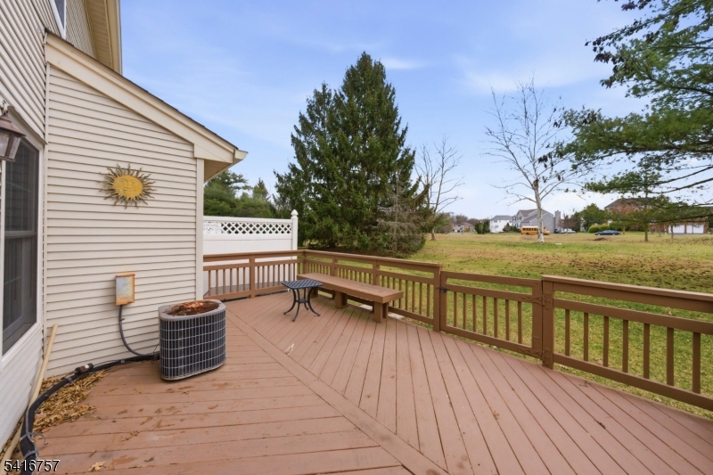 Nassau Square - Residential