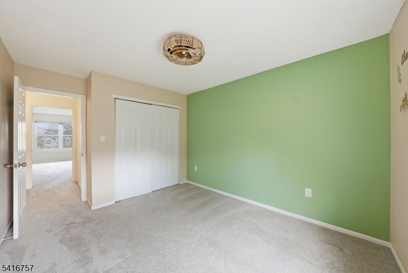 Nassau Square - Residential