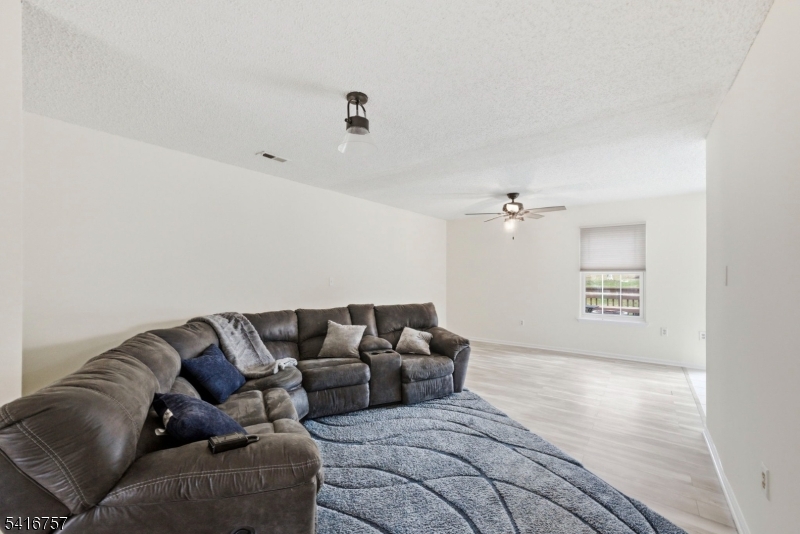 Nassau Square - Residential