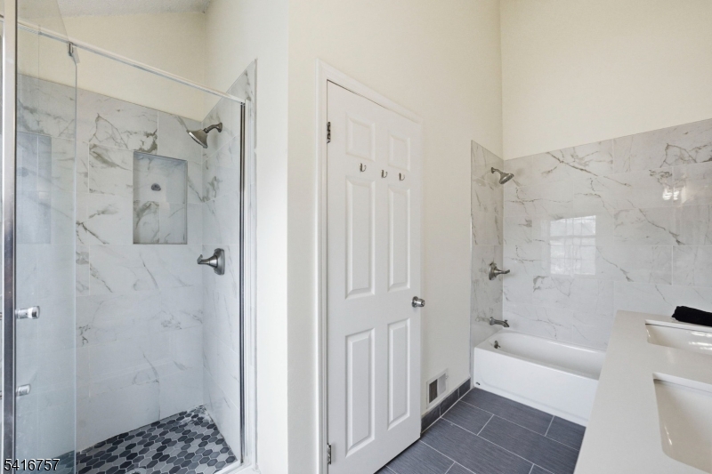 Nassau Square - Residential