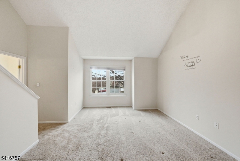 Nassau Square - Residential