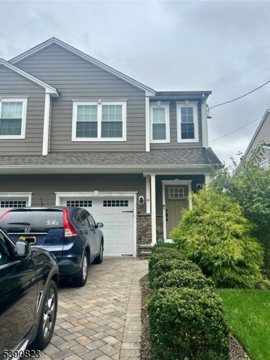 Rare opportunity to RENT a 2019 built luxurious townhome in the Forest Park Commons in a great neighborhood of Livingston. This spacious home offers 3 bedrooms, 2 full and 2 half bathrooms, a second floor laundry room plus a fully finished basement perfect for a home office, gym, or entertainment space. Enjoy the best of modern living with an open-concept layout, high-end finishes, and a semi-private fenced backyard complete with a patio ideal for outdoor dining, relaxing, or play. The house has RO water filter system and Water softener as well .Located just minutes from Livingston's vibrant town center, you'll have easy access to route 280 / transportation/ top-rated schools/ restaurants/ boutique shops/ a convenience store, daycare, nail salon, dry cleaners, and even a Tae Kwon Do studio. Offering the perfect blend of convenience and prime location, and refined comfort this townhome is not to be missed!