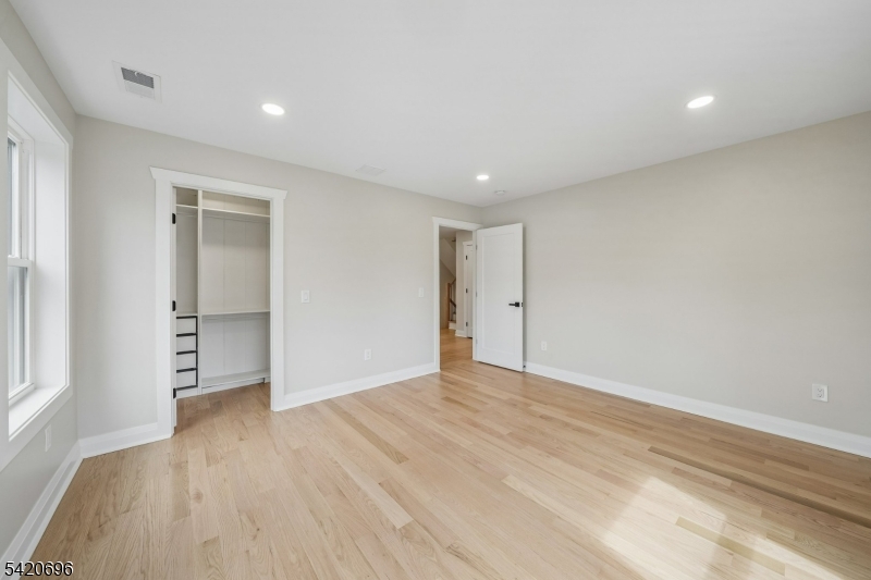 Central Villas - Residential