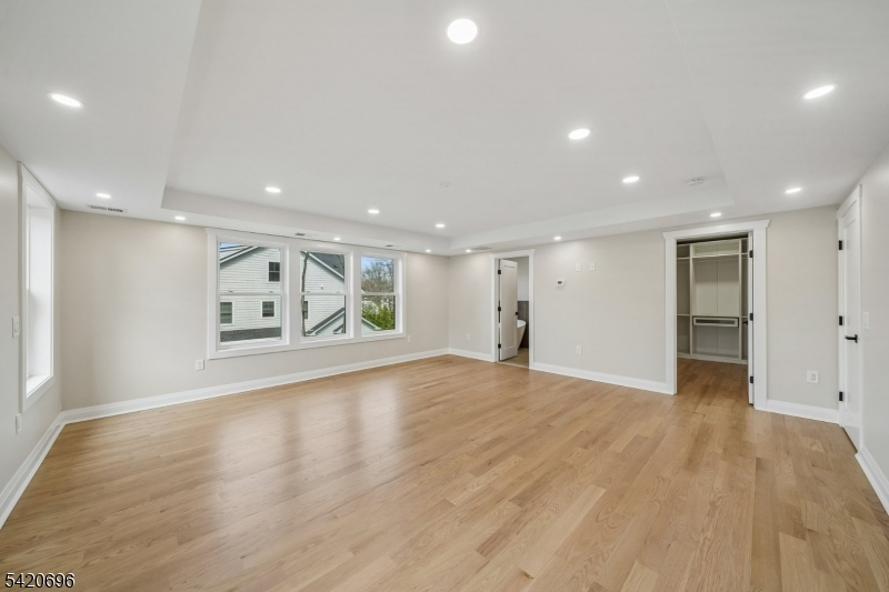 Central Villas - Residential