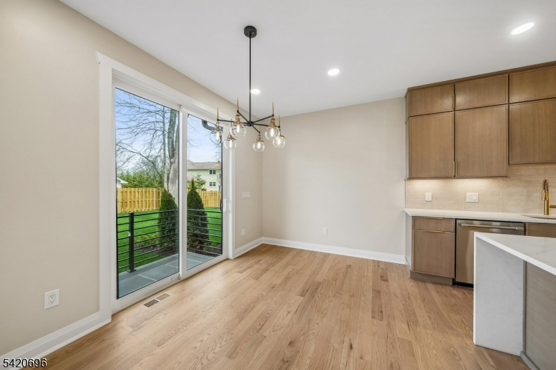 Central Villas - Residential