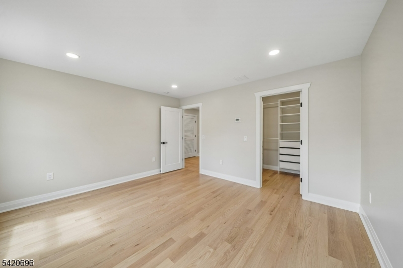 Central Villas - Residential