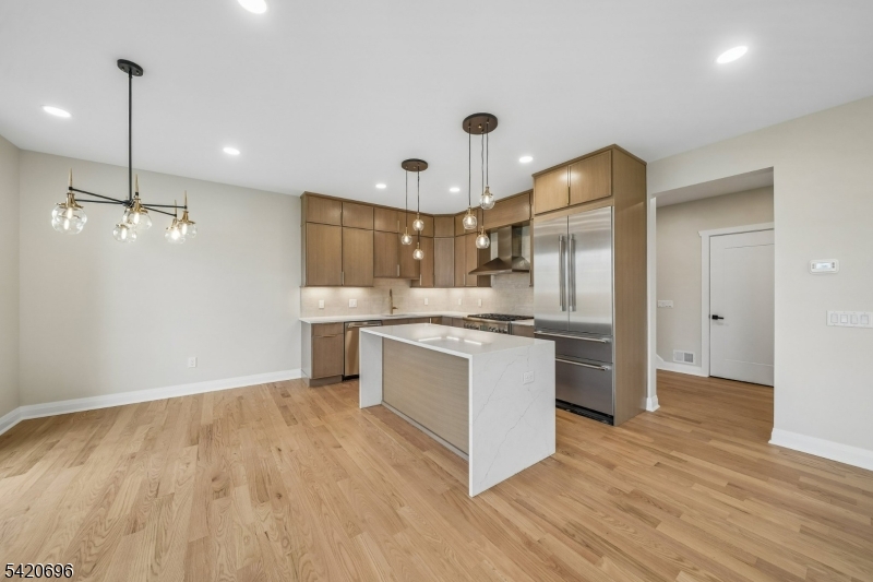 Central Villas - Residential