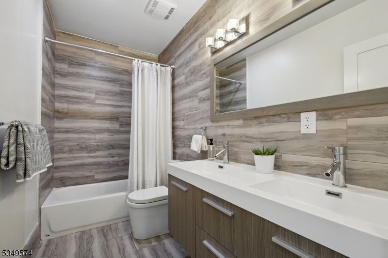 Deerfield - Residential