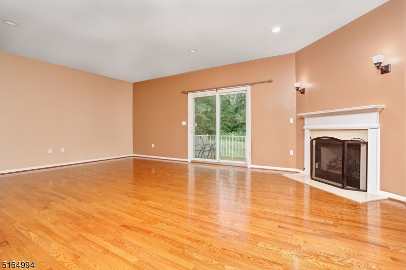 Mazdabrook - Residential Lease