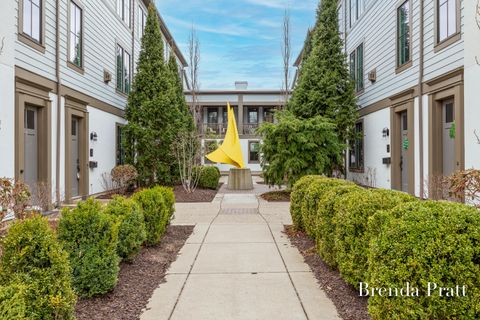 678 Croswell Avenue SE, Grand Rapids, MI 49506 - MLS#: 25012915