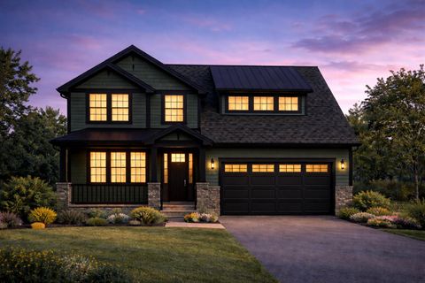 Photo of 131 S Mayhew Street, New Buffalo, MI 49117 (MLS # 26009854)