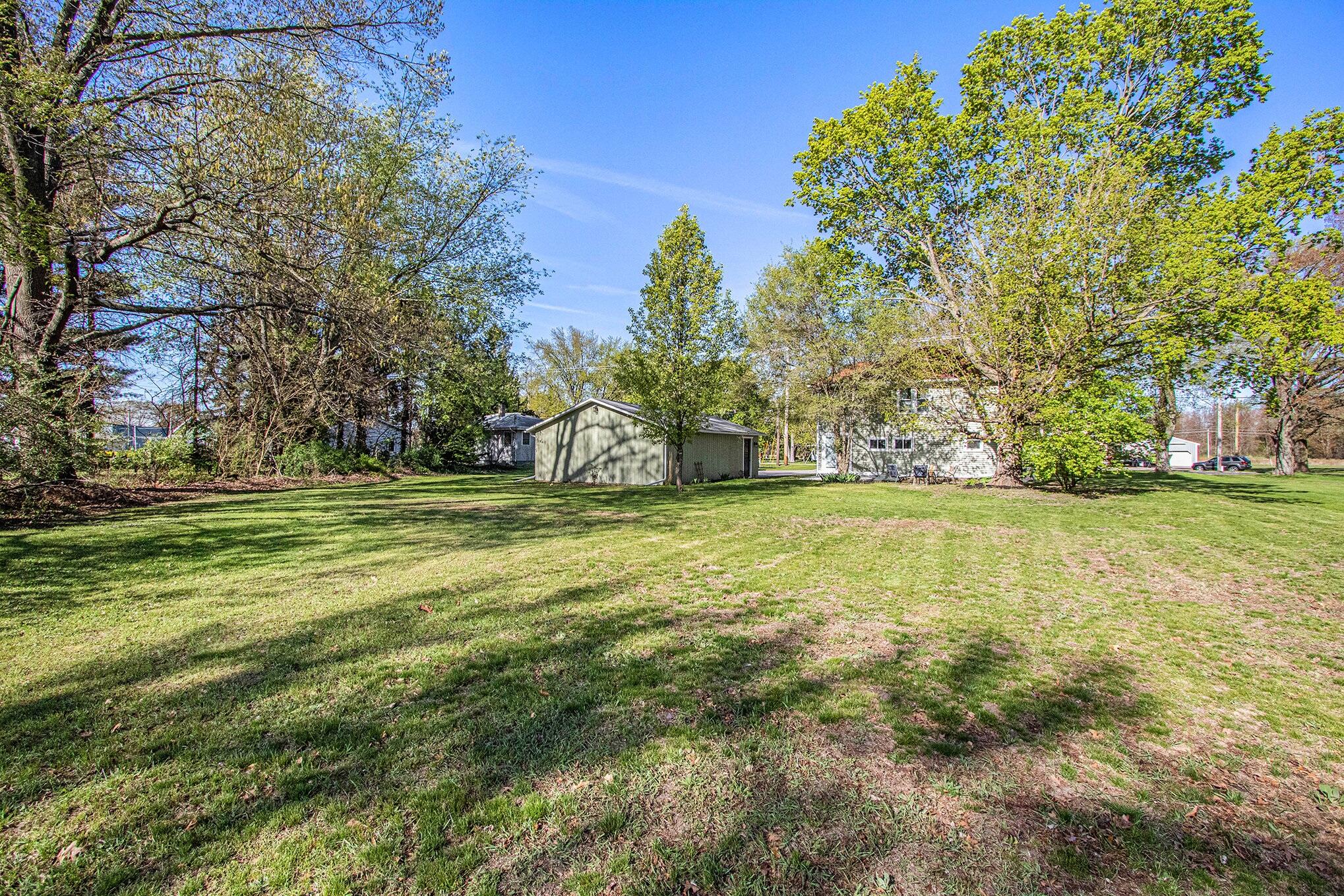 Benton Harbor, Michigan 49022, United States, 3 Bedrooms Bedrooms, ,3 BathroomsBathrooms,Residential,Pending,128175