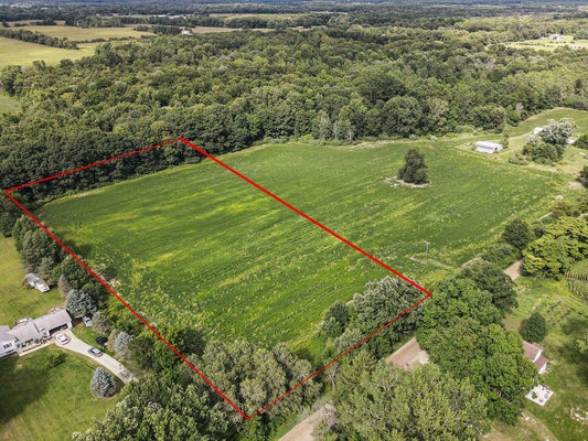 W BRUFF RD, FOWLERVILLE, MI 48836 - Image 00a2af973e4d4de10aae113668ab96e6/854916908