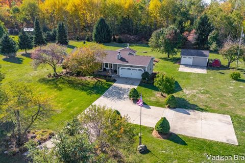 Photo of 1144 16 Mile Road, Kent City, MI 49330 (MLS # 25054132)