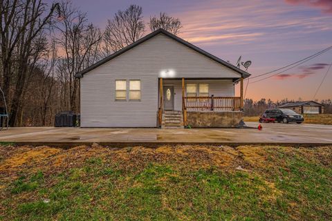 Photo of 21556 59 1/2 Street, Bangor, MI 49013 (MLS # 26013724)