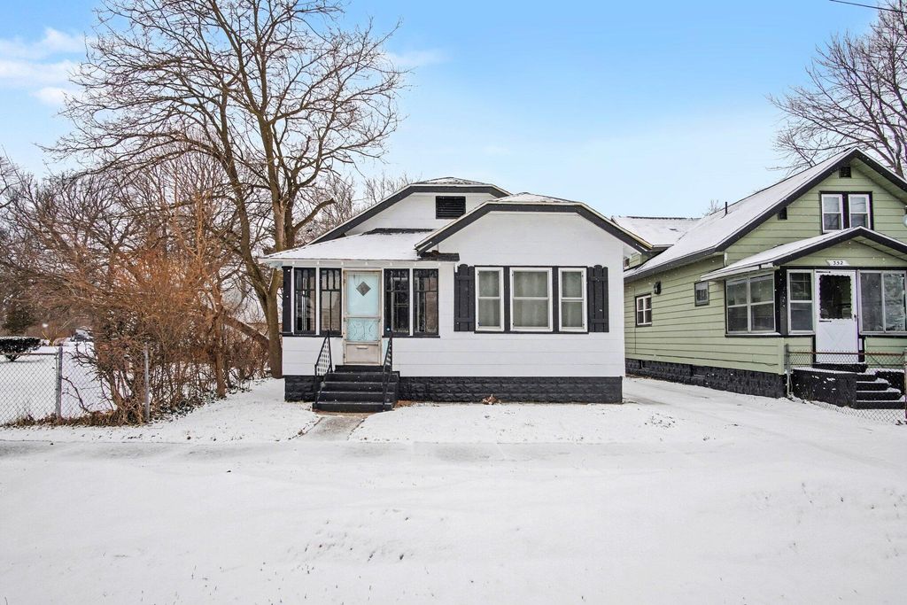 Photo of 348 Orchard Avenue, Muskegon, MI 49442 (MLS # 26006982)