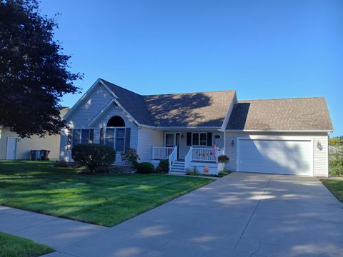 Photo of 1007 Kenowa Drive, Ludington, MI 49431 (MLS # 25050356)