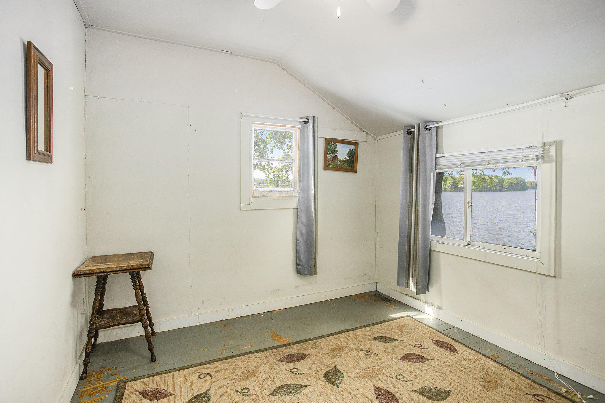 Sherwood, Michigan 49089, United States, 2 Bedrooms Bedrooms, ,1 BathroomBathrooms,Residential,Active,143477