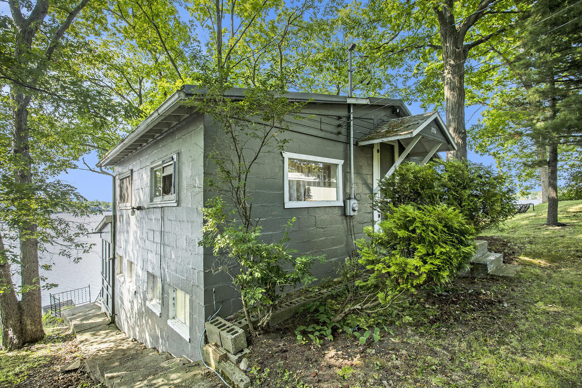 Sherwood, Michigan 49089, United States, 2 Bedrooms Bedrooms, ,1 BathroomBathrooms,Residential,Active,143477