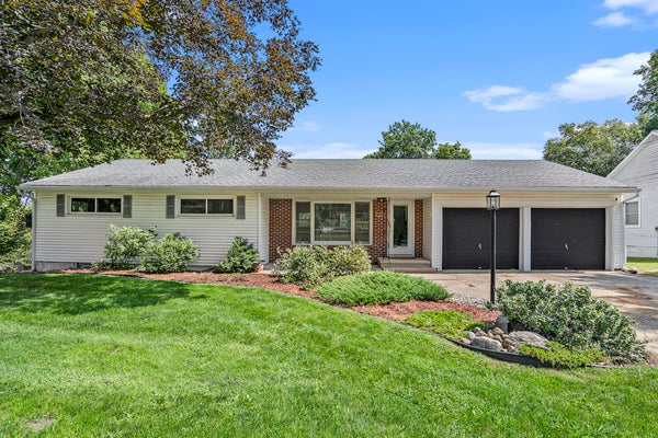 3509 LAKE ALLEGAN DR, ALLEGAN, MI 49010 - Image 0119d3729d4ee4f8bababfa89bb47ce3/319094835