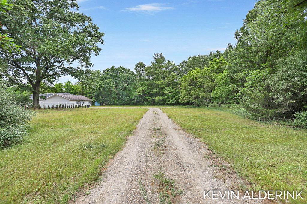 Photo of 5395 Reveille Road, Fennville, MI 49408 (MLS # 26004019)