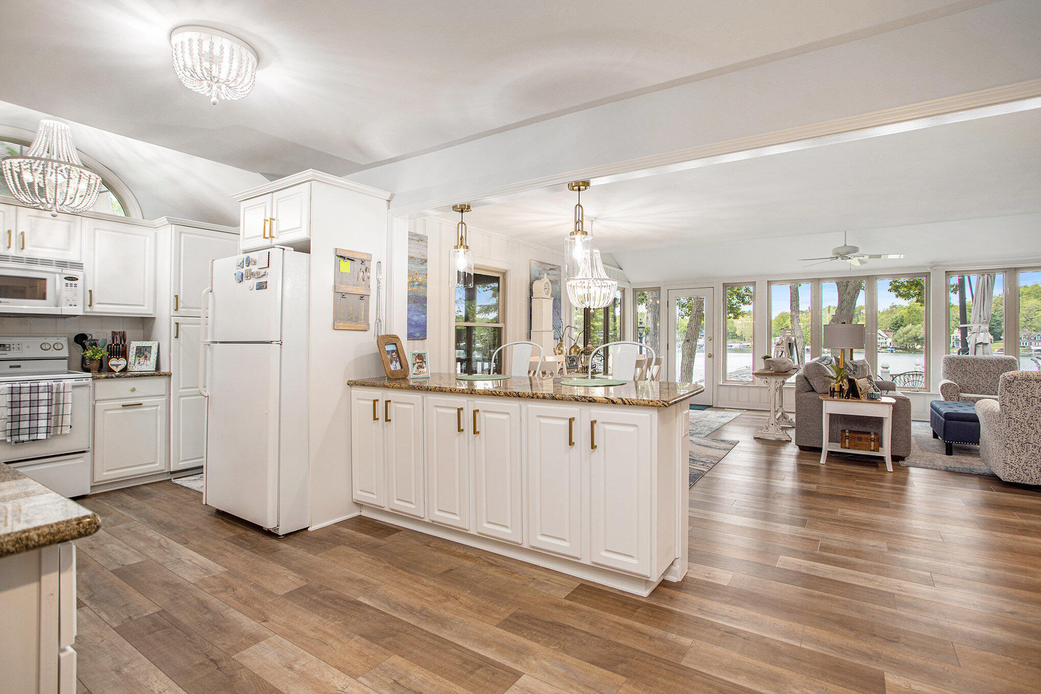 Augusta, Michigan 49012, United States, 3 Bedrooms Bedrooms, ,2 BathroomsBathrooms,Residential,Active,136413