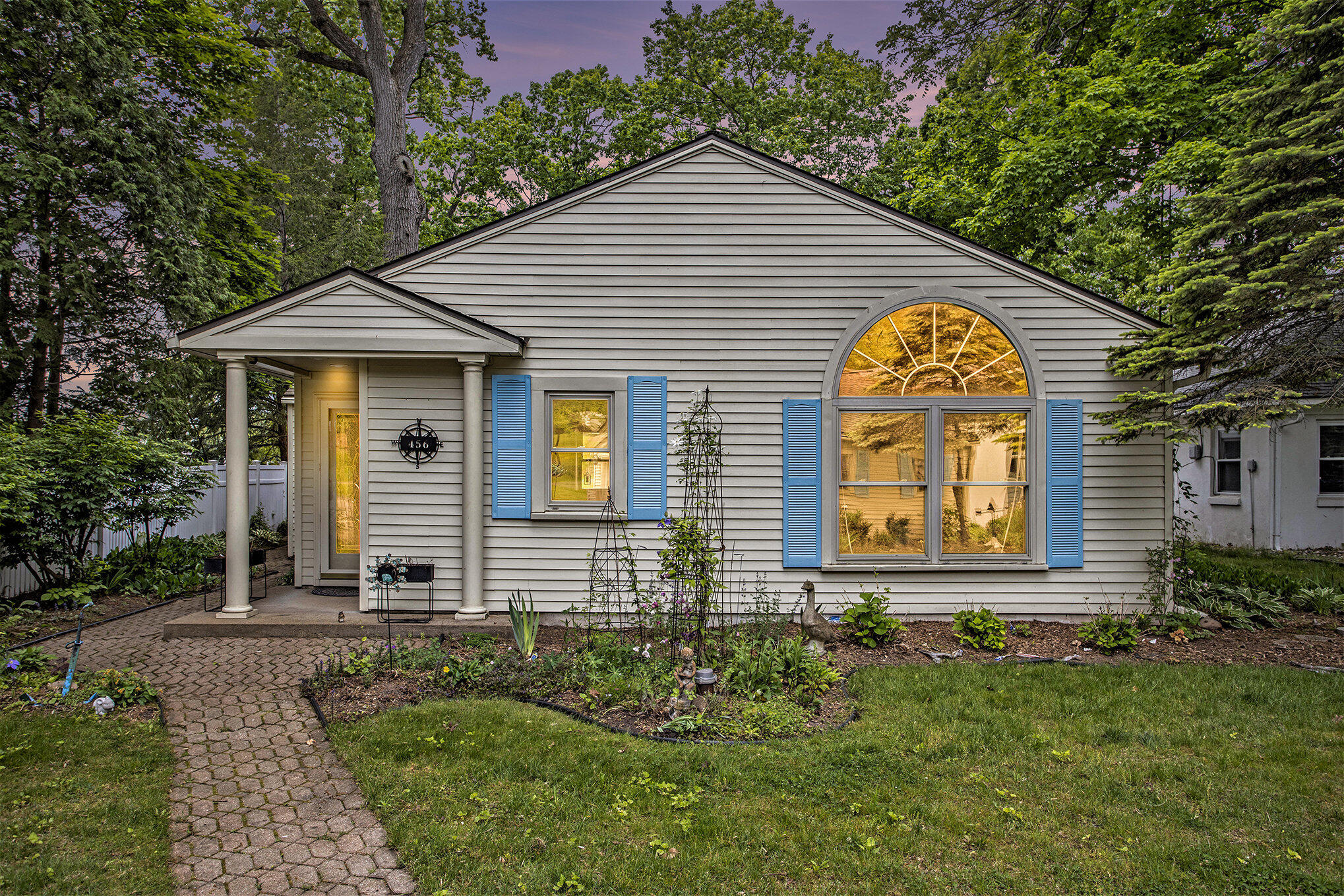 Augusta, Michigan 49012, United States, 3 Bedrooms Bedrooms, ,2 BathroomsBathrooms,Residential,Active,136413