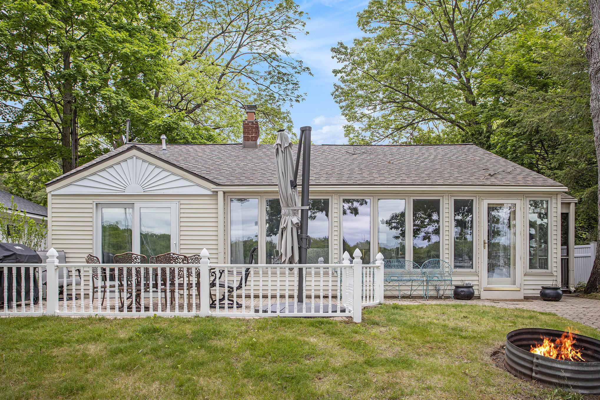 Augusta, Michigan 49012, United States, 3 Bedrooms Bedrooms, ,2 BathroomsBathrooms,Residential,Active,136413