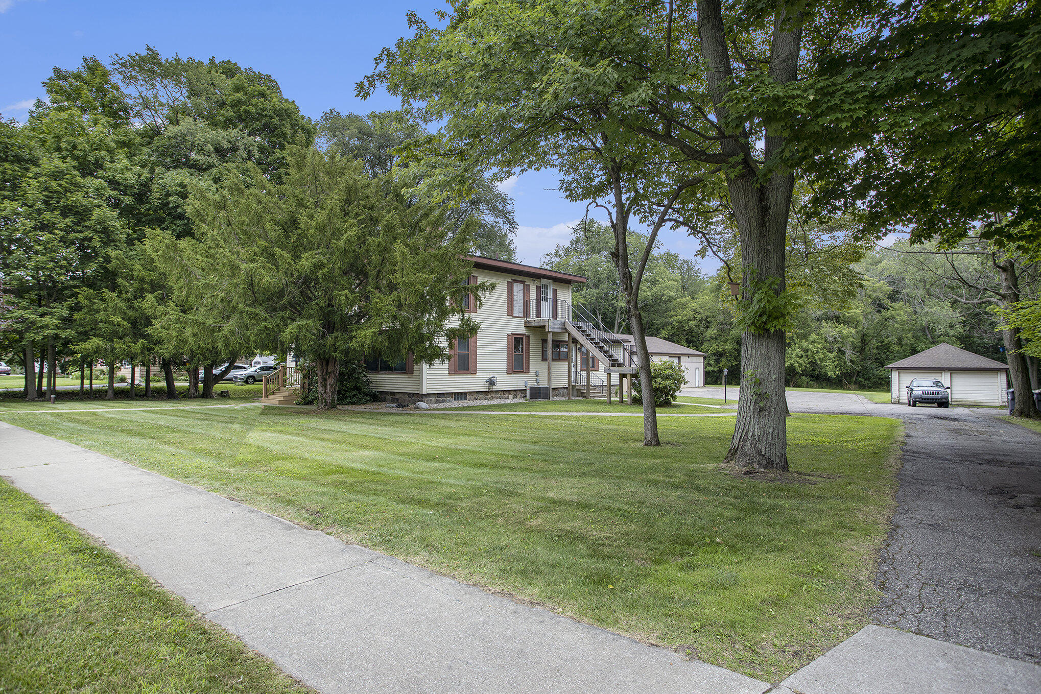 Richland, Michigan 49083, United States, ,2 BathroomsBathrooms,Commercial,Active,95651