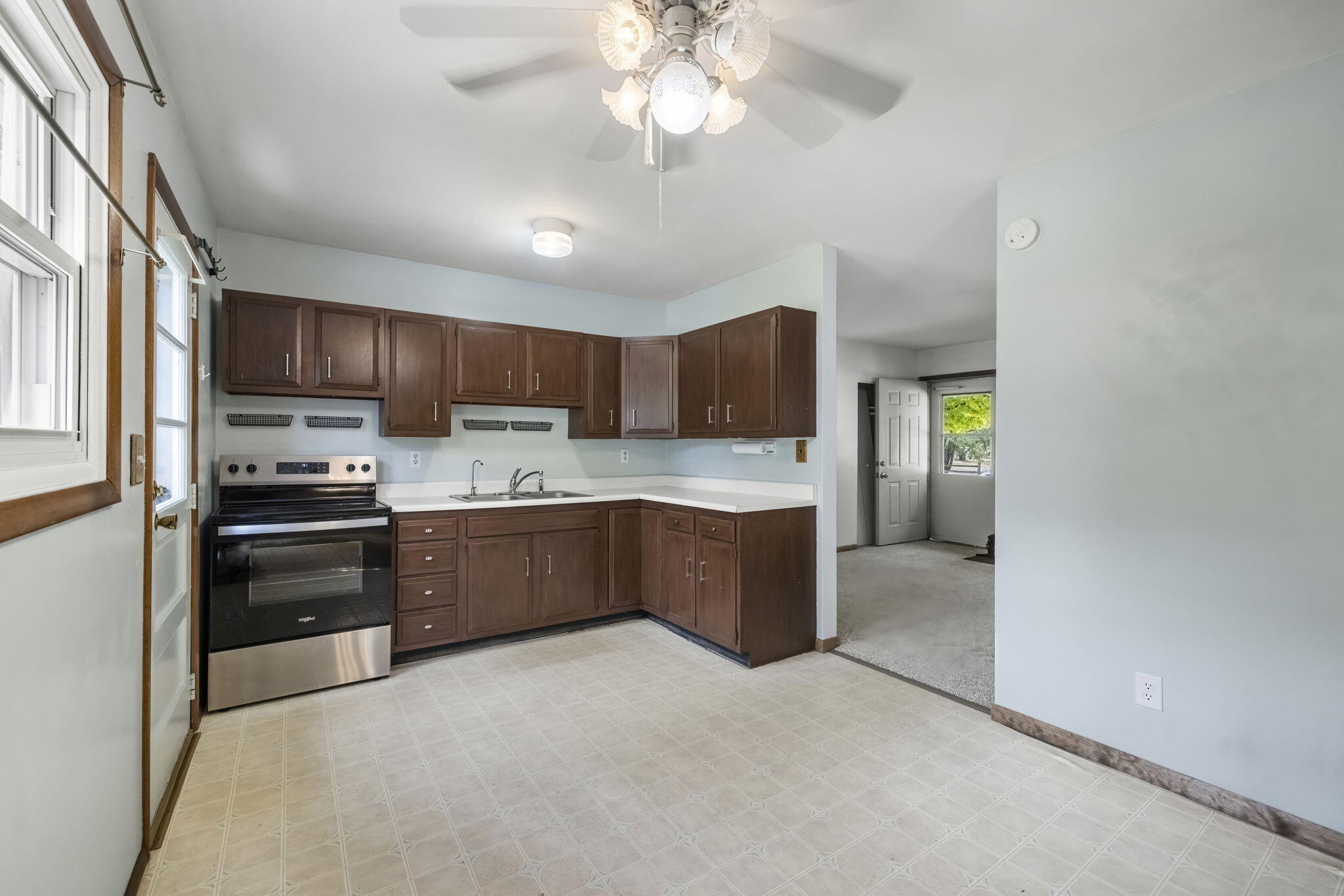 New Buffalo, Michigan 49117, United States, 3 Bedrooms Bedrooms, ,1 BathroomBathrooms,Residential,Active,230476