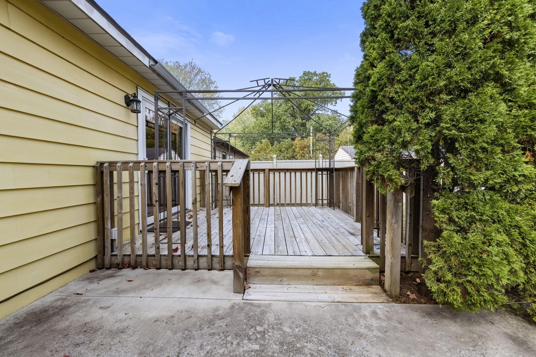 New Buffalo, Michigan 49117, United States, 3 Bedrooms Bedrooms, ,1 BathroomBathrooms,Residential,Active,230476