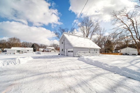 Photo for 3357 Robinson Road