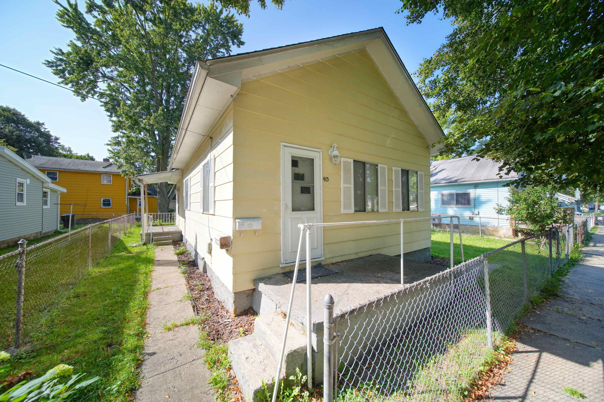 View Jackson, MI 49201 house