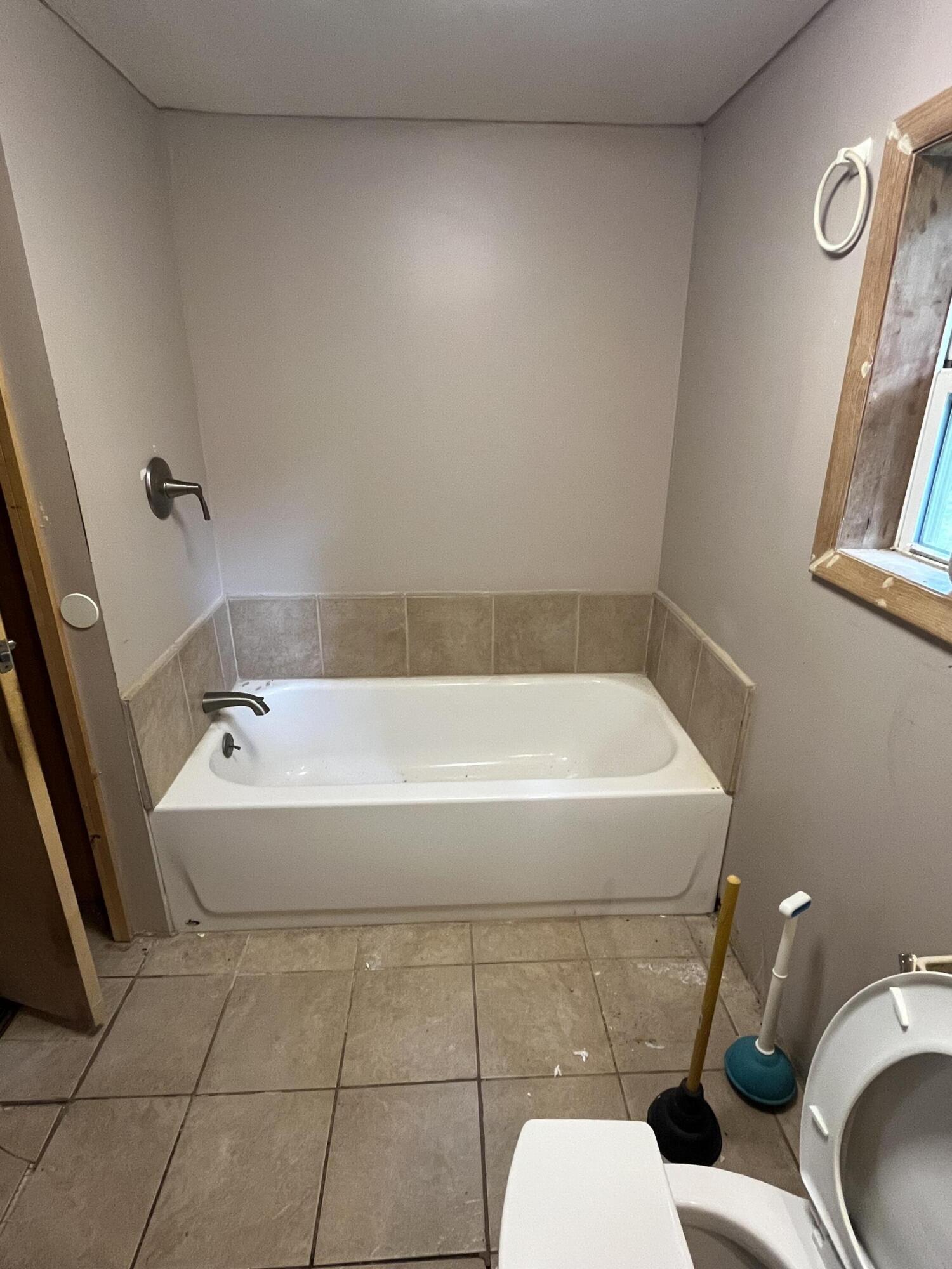 Allegan, Michigan 49010, United States, 2 Bedrooms Bedrooms, ,1 BathroomBathrooms,Residential,Active,178641